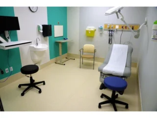 0106-tg-urgent-care-clinic-kg16.tg_300618720